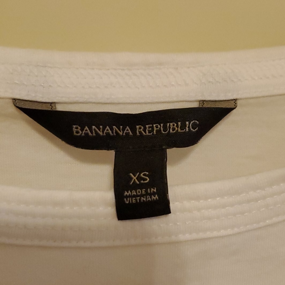 white tee - Picture 2 of 2